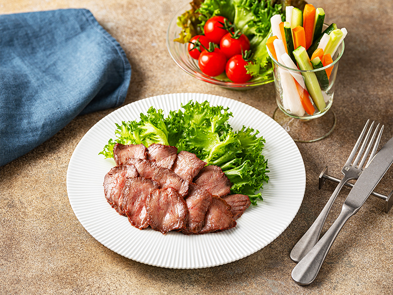 犬用ローストビーフ盛り付け例